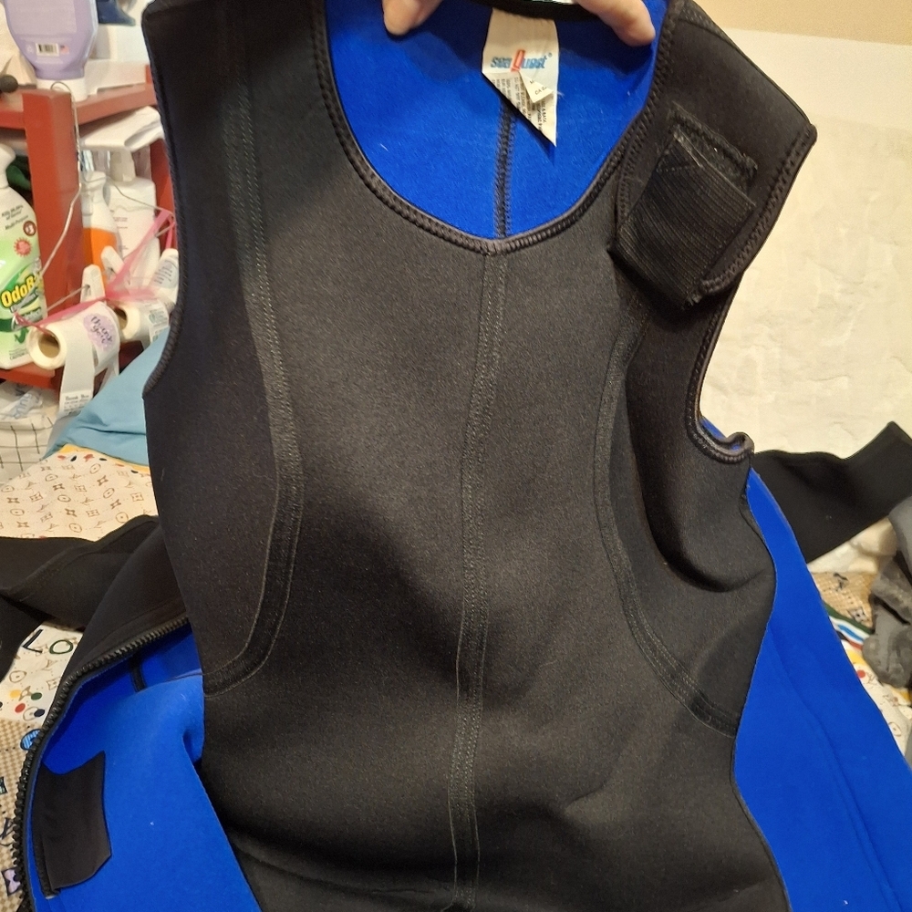 Sea Quest Wet suit women's sz 9-10 black pink blue - Picture 3 of 8